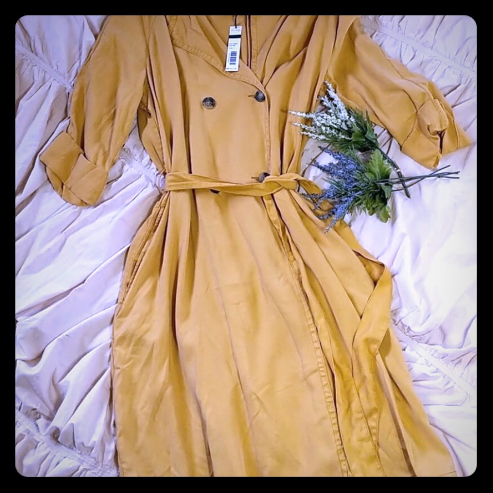 Brand new Max Jeans Trench Coat Size L